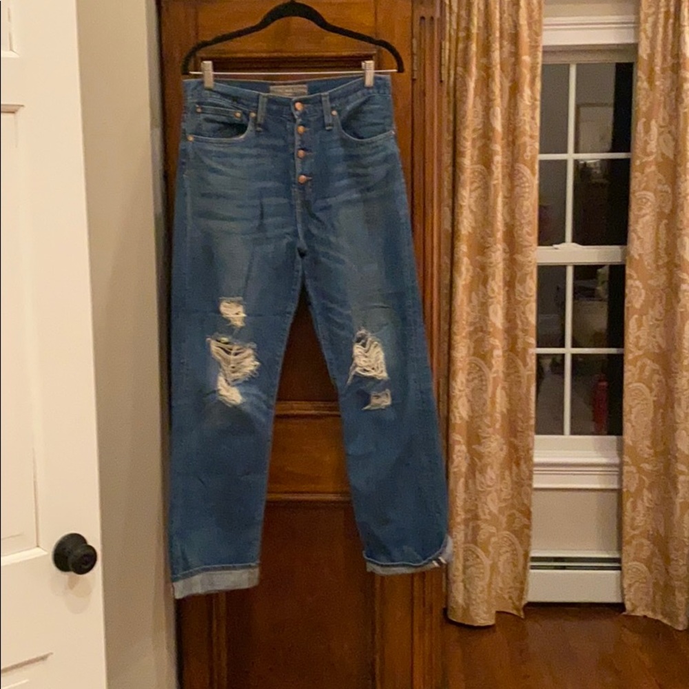 Boyfriend cut jeans